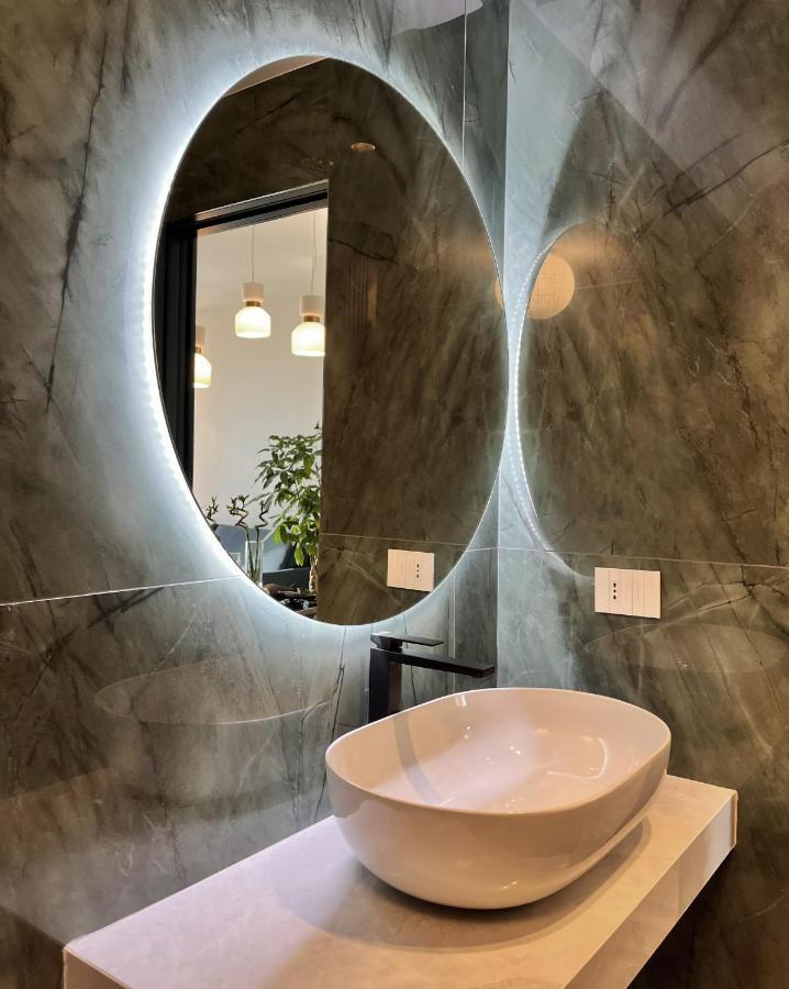 Yls Luxury Suites Milano Exteriör bild
